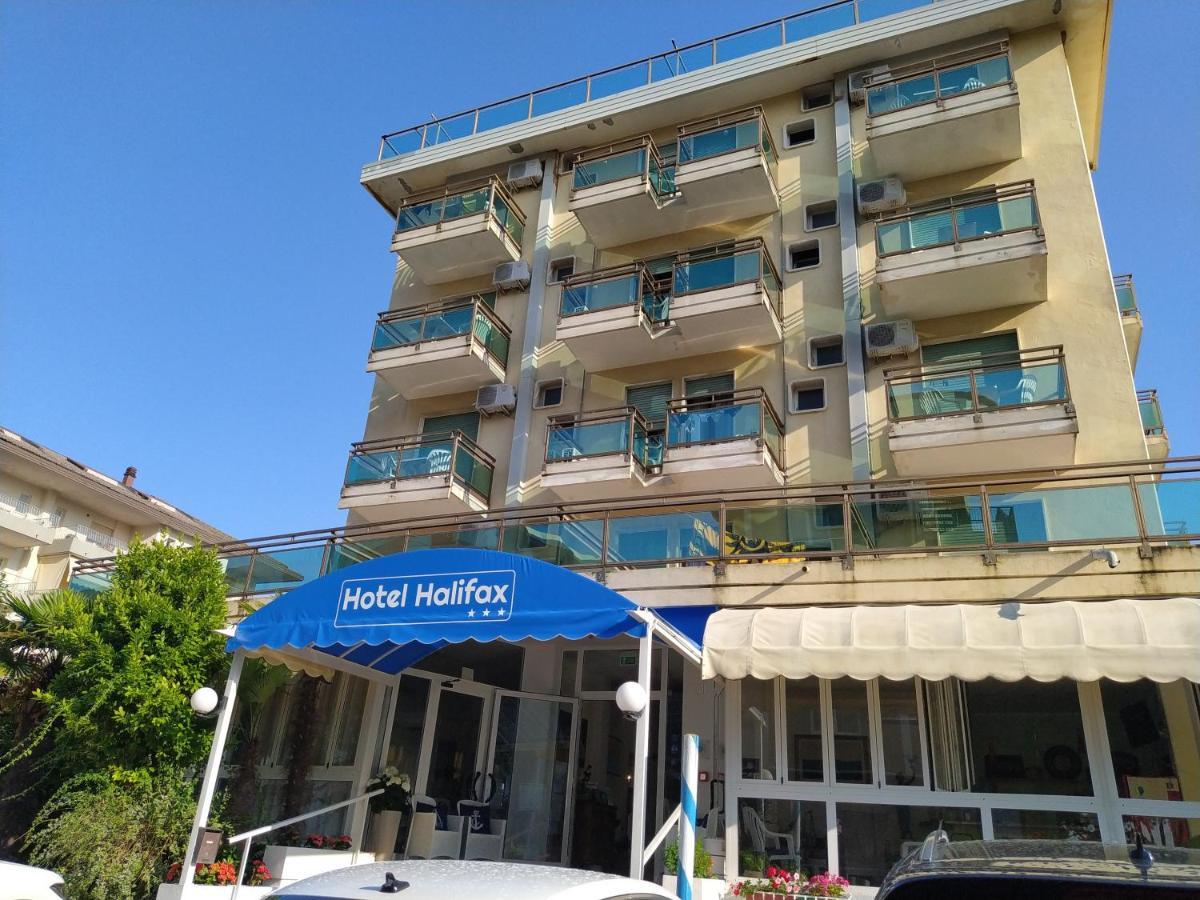 Hotel Halifax Лидо-ди-Езоло Экстерьер фото